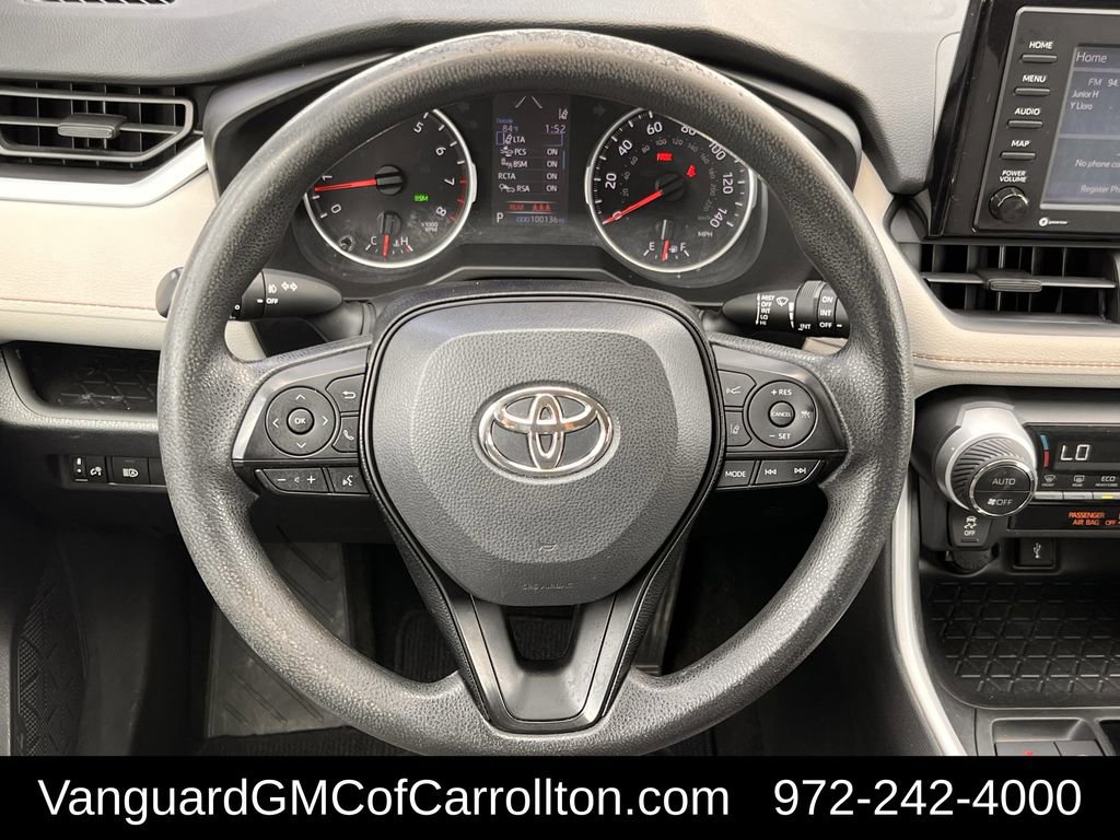 Used 2020 Toyota RAV4 XLE image 13