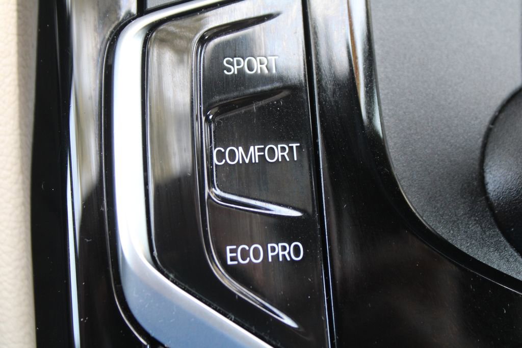 Used 2019 BMW 530i image 41