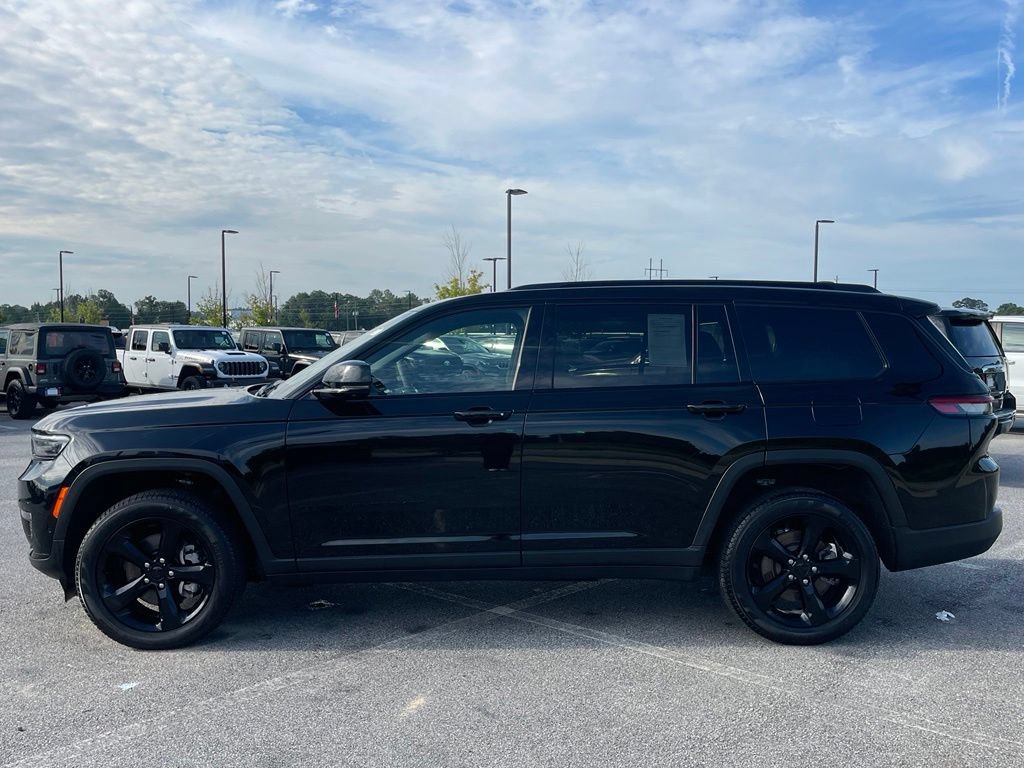 Used 2025 Jeep Grand Cherokee L Limited w/ Luxury Tech Group II AWD/4WD image 9