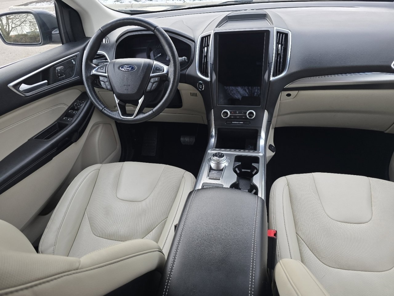 Used 2022 Ford Edge Titanium w/ Equipment Group 301A image 24