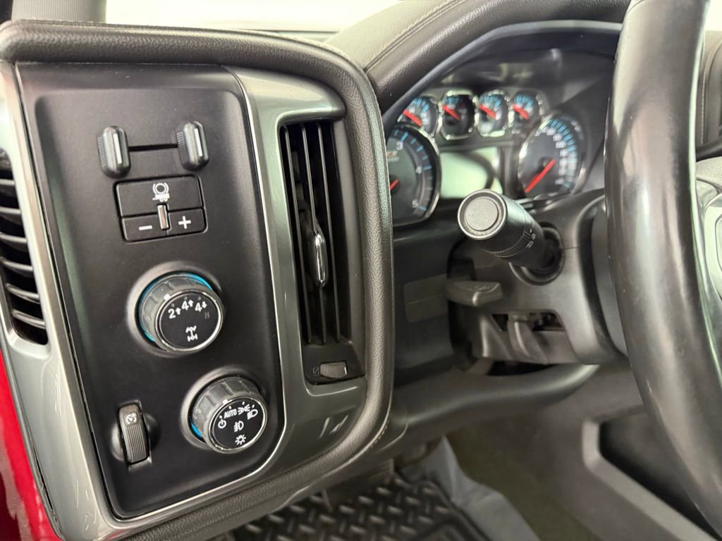 Used 2018 Chevrolet Silverado 2500 LTZ w/ Duramax Plus Package image 21