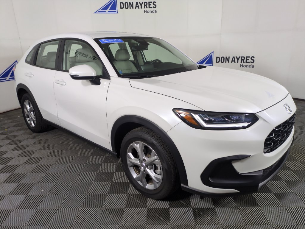 Used 2025 Honda HR-V LX image 11