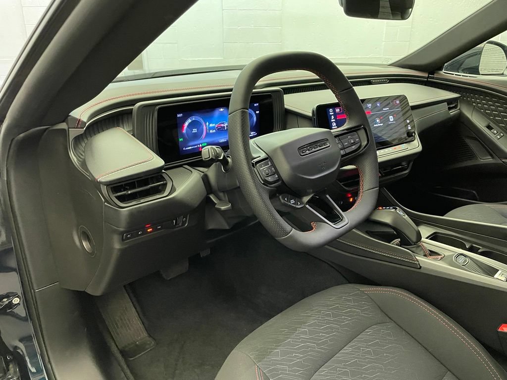 New 2026 Dodge Charger R/T AWD/4WD image 17