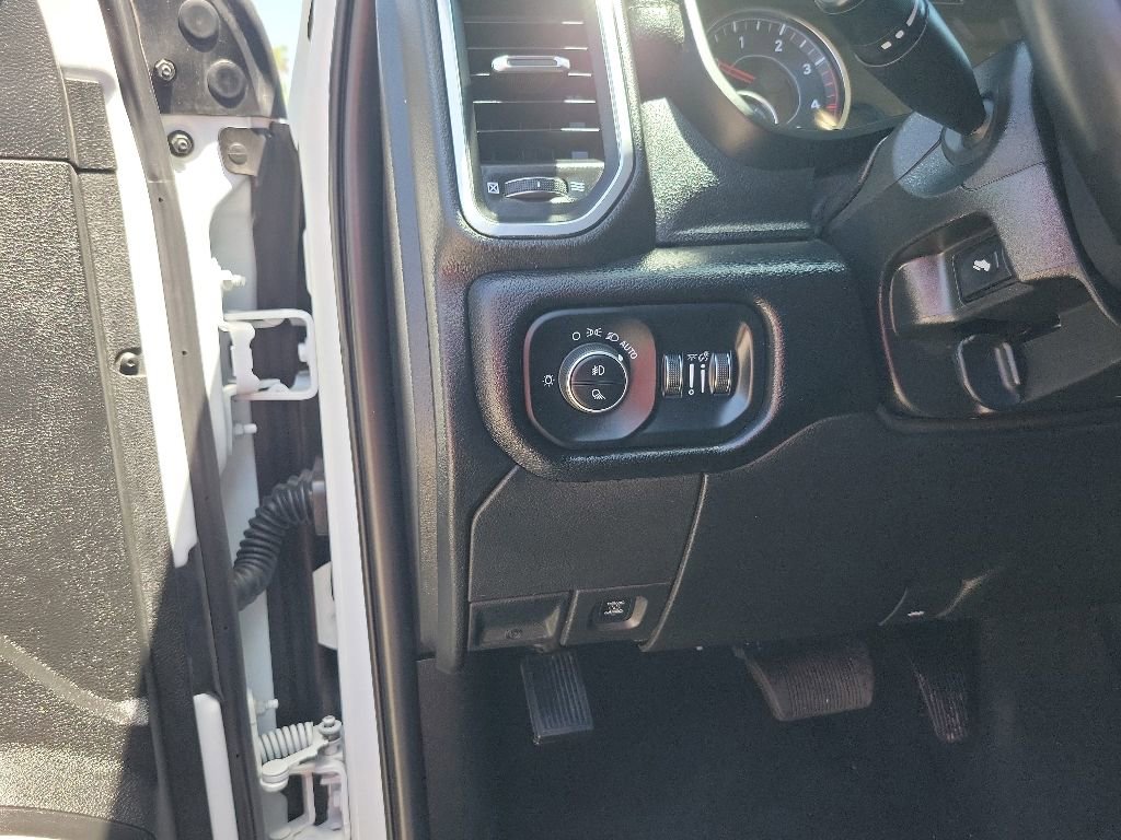 Used 2024 RAM 2500 Laramie AWD/4WD image 21