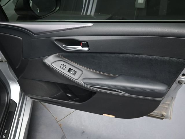 Used 2019 Toyota Avalon XSE FWD image 32