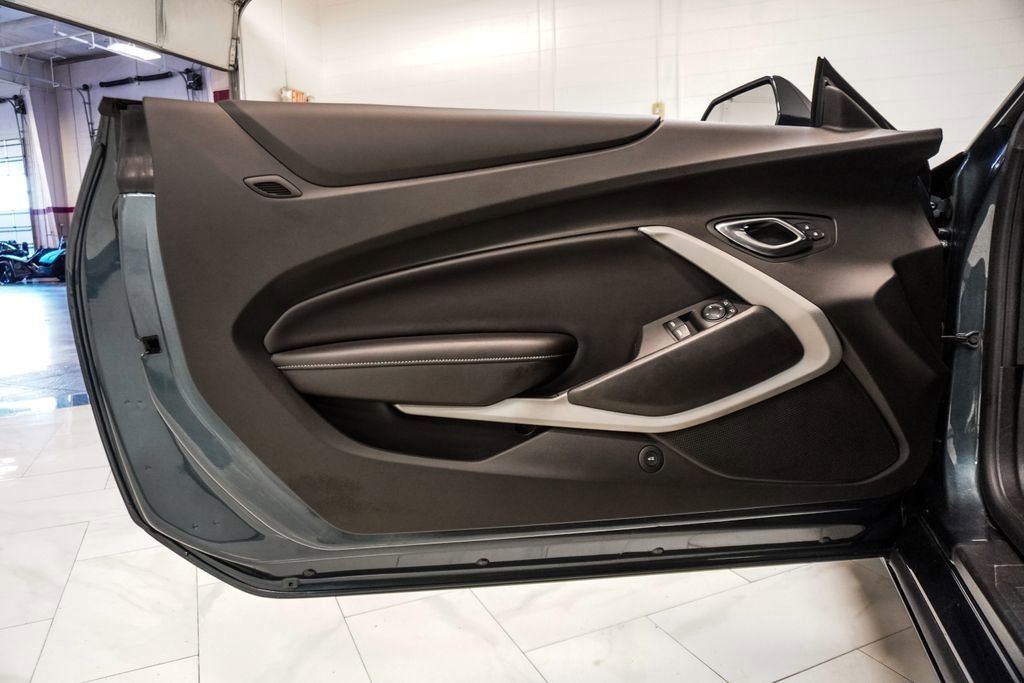 Used 2019 Chevrolet Camaro LT w/ RS Package image 18