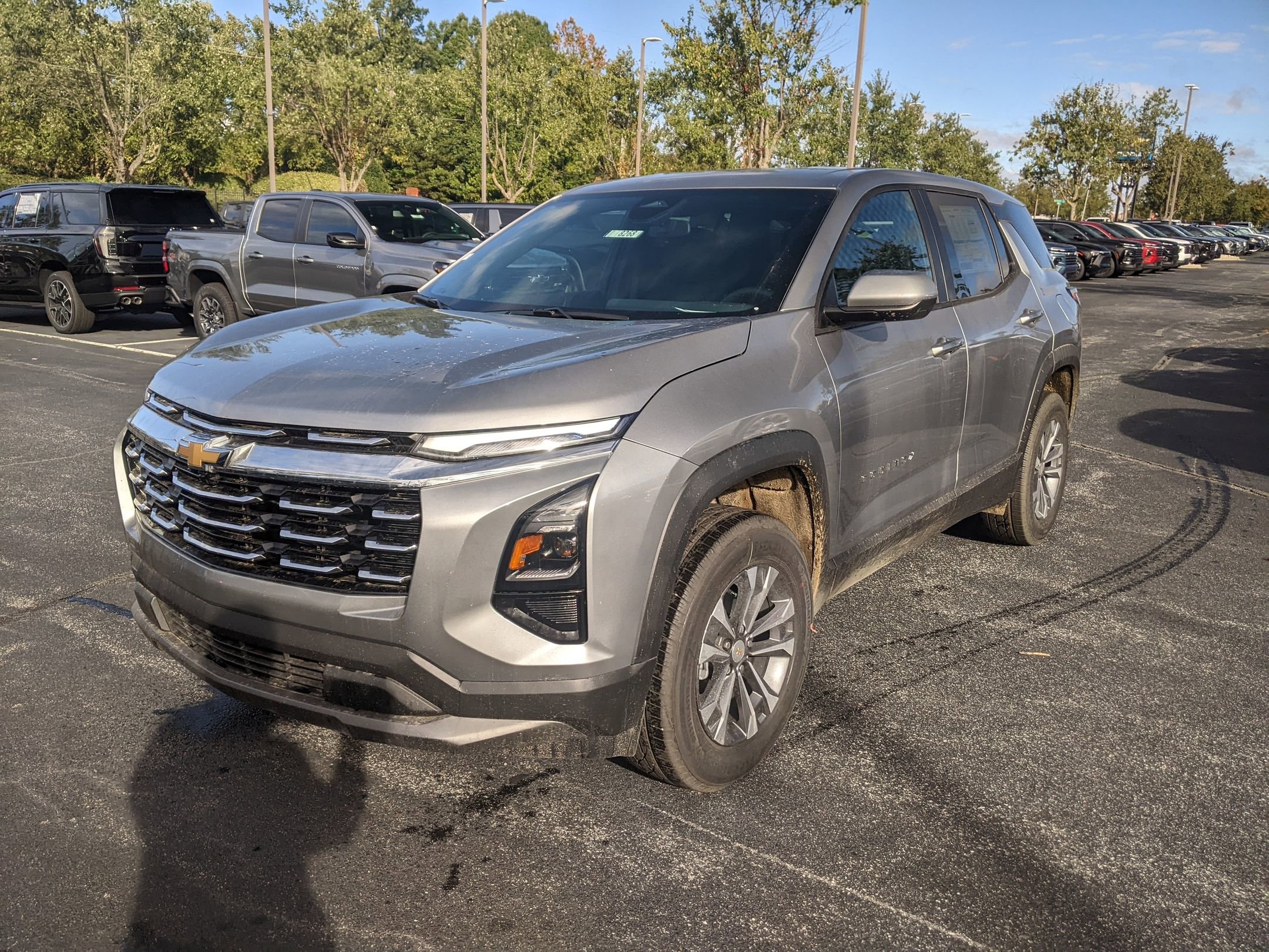 New 2026 Chevrolet Equinox LT image 3