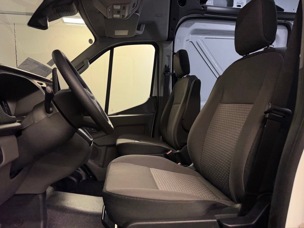 New 2026 Ford Transit 350 148 High Roof Extended RWD image 25
