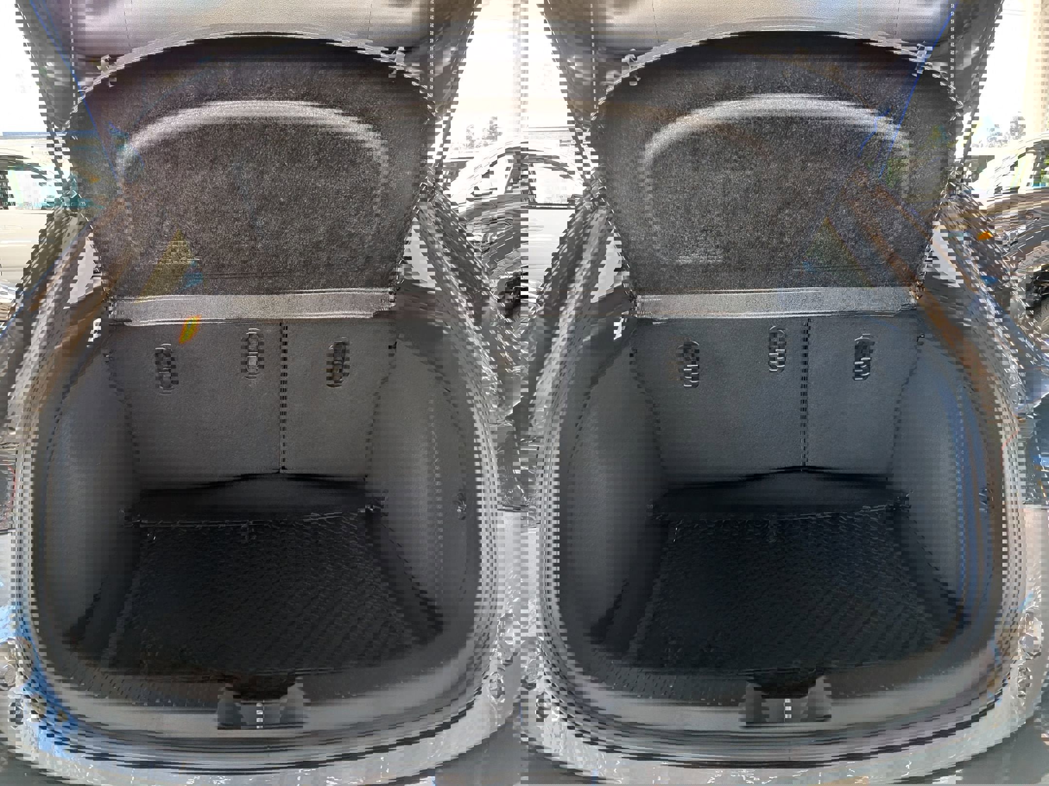 Used 2017 MAZDA MAZDA3 Grand Touring w/ Premium Equipment Package image 33