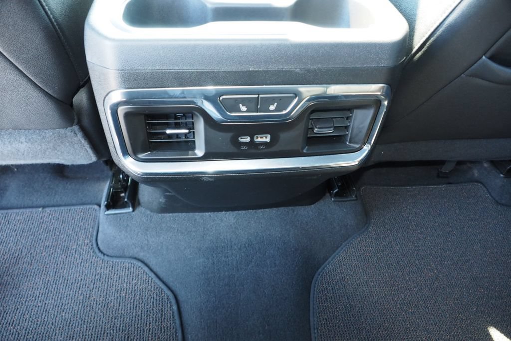 Used 2024 Chevrolet Silverado 3500 High Country w/ High Country Premium Package AWD/4WD image 17