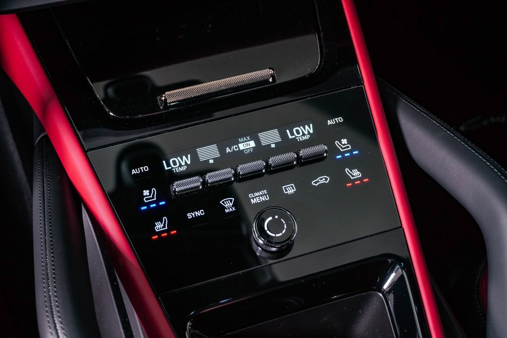 New 2026 Porsche Cayenne S AWD/4WD image 24