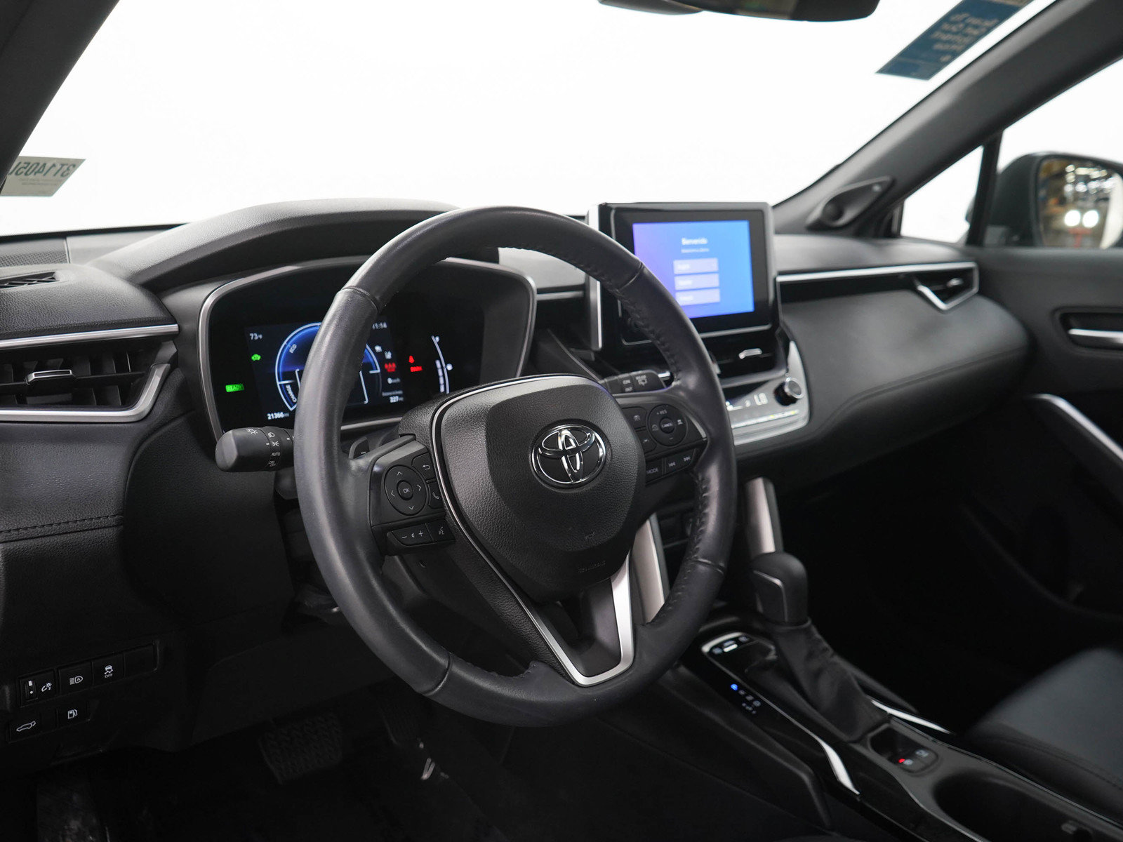 Used 2023 Toyota Corolla Cross AWD Hybrid w/ Convenience Package image 24