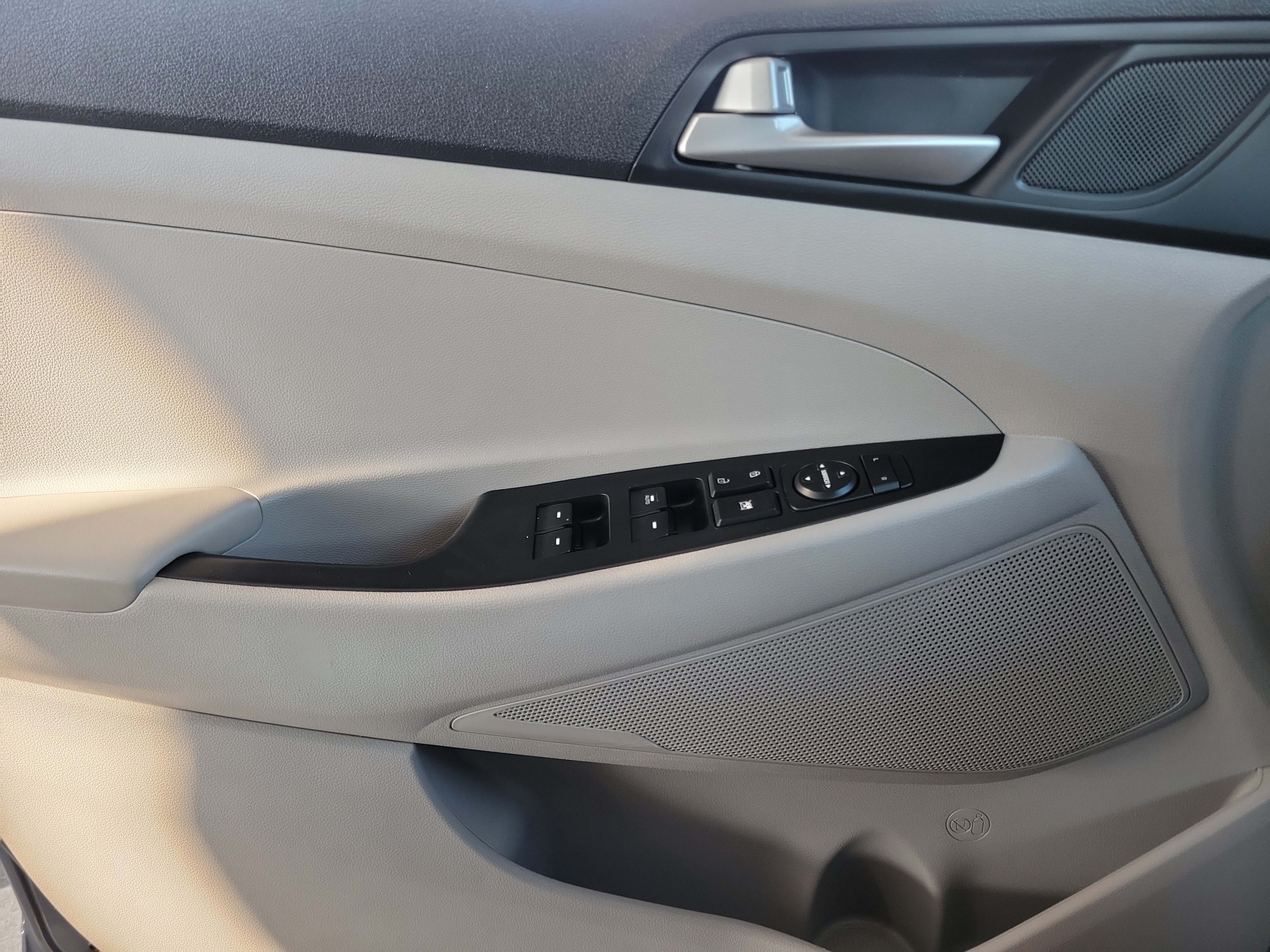 Certified 2021 Hyundai Tucson Value FWD image 20
