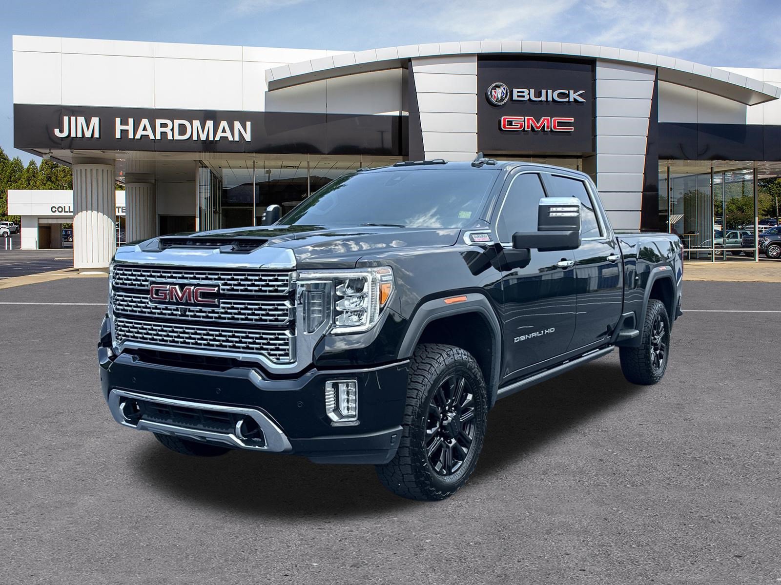 Used 2023 GMC Sierra 3500 Denali w/ Denali Black Diamond Edition AWD/4WD image 3
