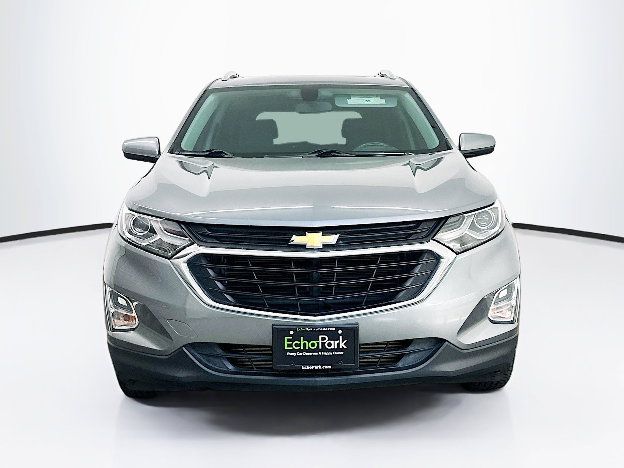 Used 2018 Chevrolet Equinox LT w/ Sun & Infotainment Package image 2