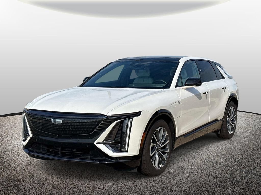 Certified 2024 Cadillac Lyriq Sport w/ LPO, Floor Liner Package AWD/4WD image 5