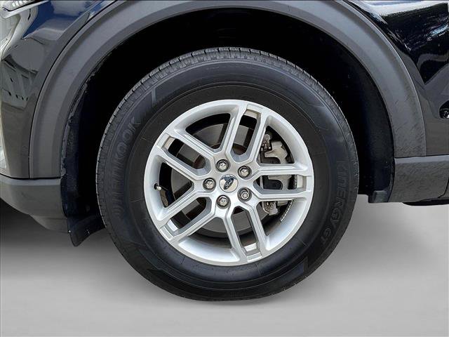 Used 2026 Ford Explorer Active w/ Active Comfort Package RWD image 8