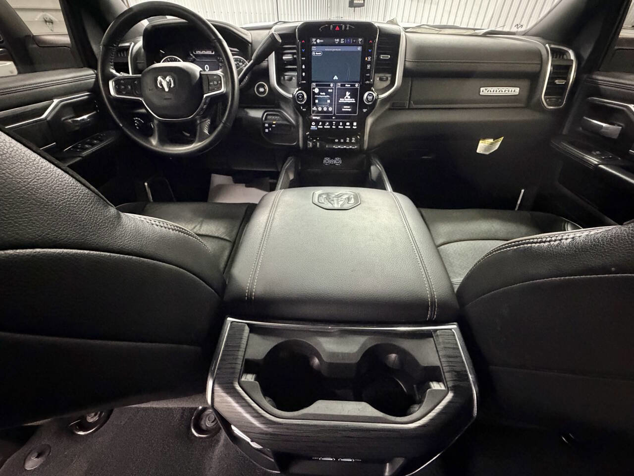 Used 2024 RAM 3500 Laramie w/ Night Edition image 26