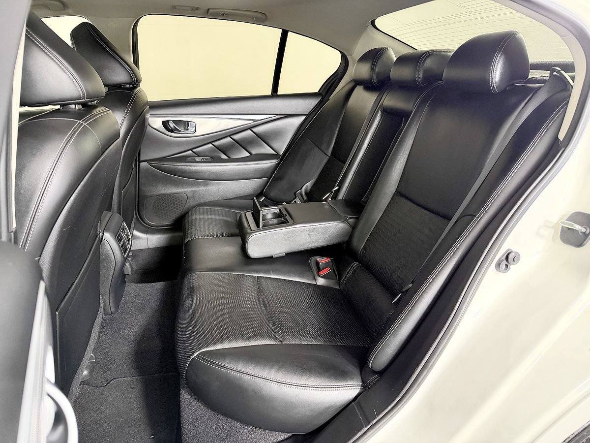 Used 2015 INFINITI Q50 w/ Navigation Package RWD image 39