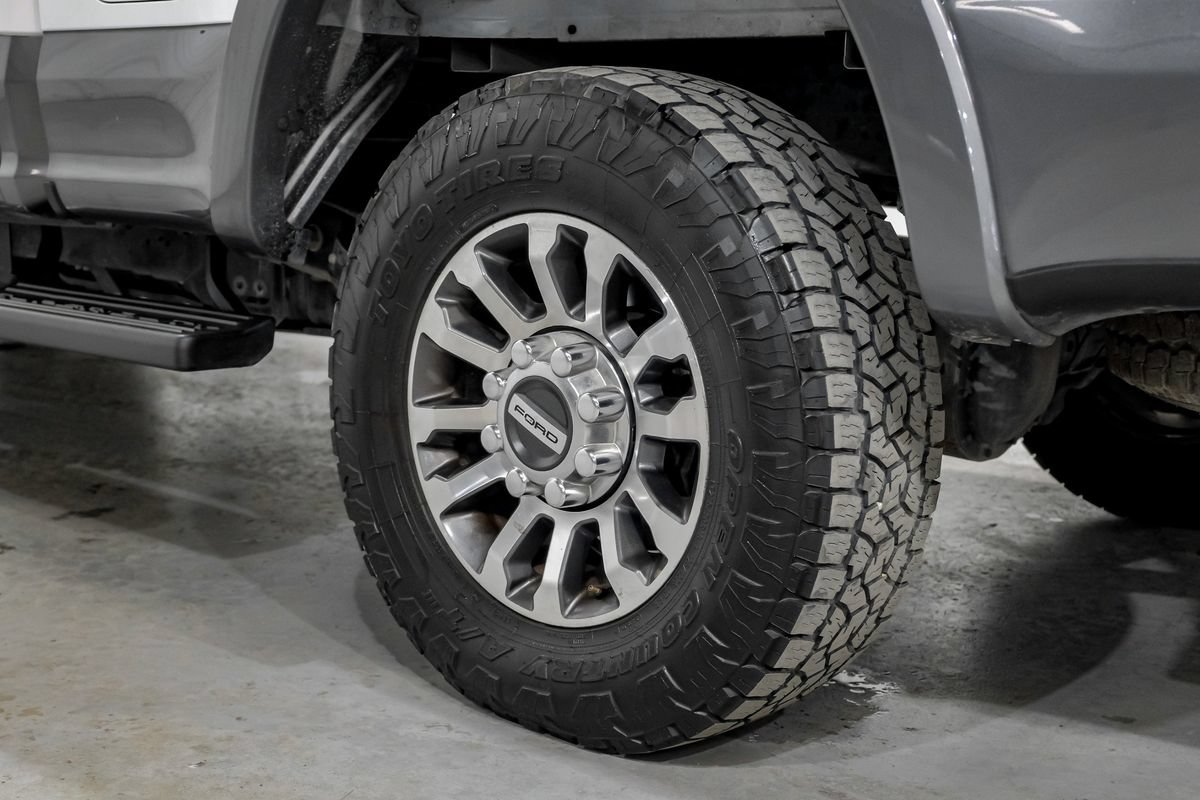 Used 2021 Ford F250 Lariat w/ FX4 Off-Road Package AWD/4WD image 61