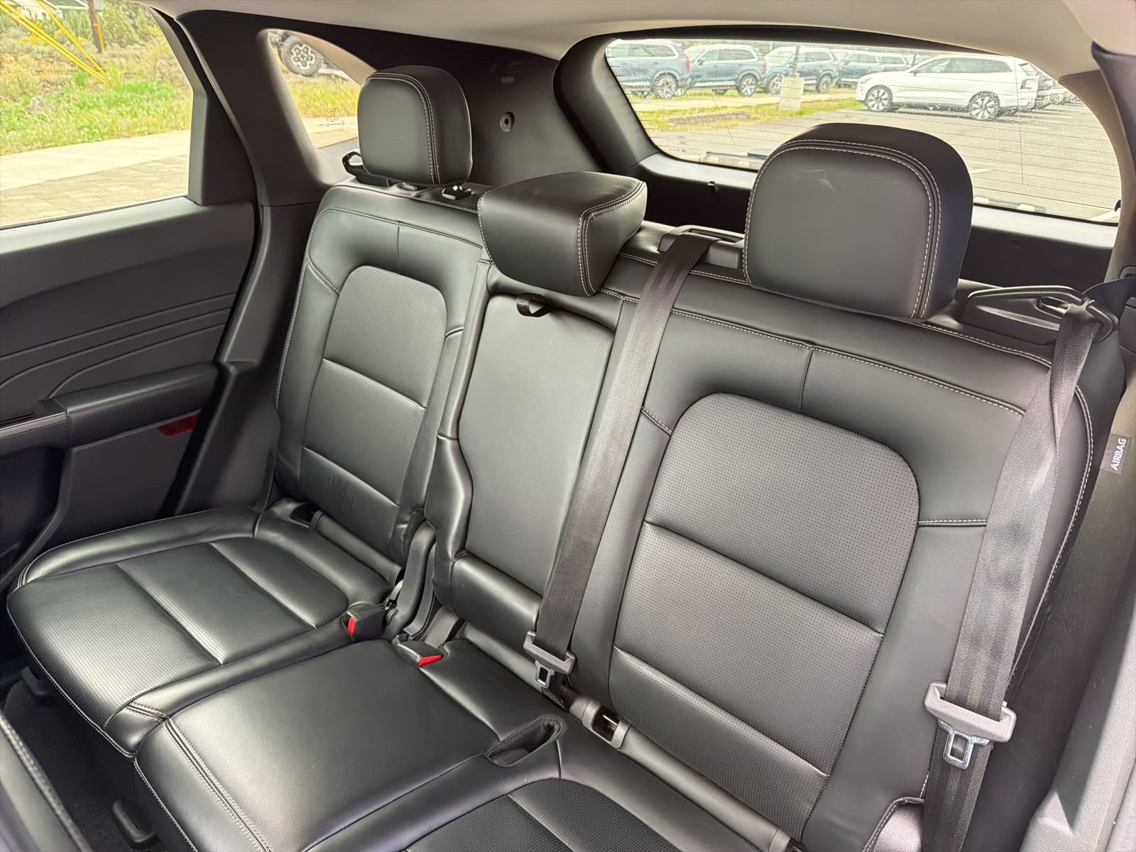 Used 2025 Ford Escape Platinum AWD/4WD image 23