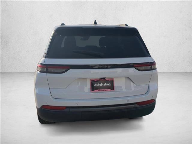 New 2026 Jeep Grand Cherokee Limited w/ Limited Altitude Package RWD image 8