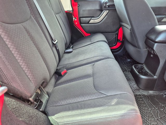 Used 2013 Jeep Wrangler Unlimited Sport AWD/4WD image 17