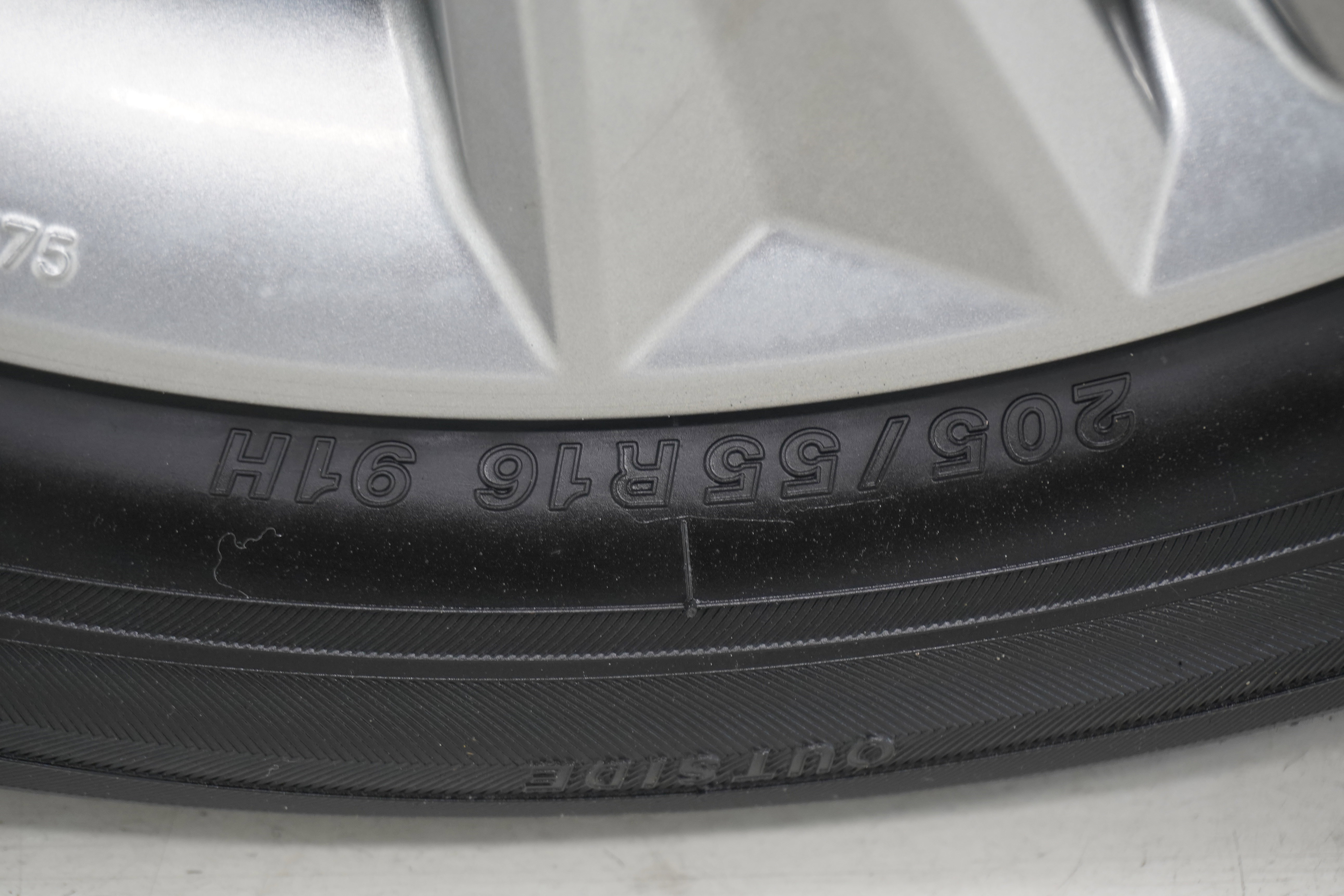 Used 2020 Hyundai Elantra SEL w/ Cargo Package (C1) FWD image 24
