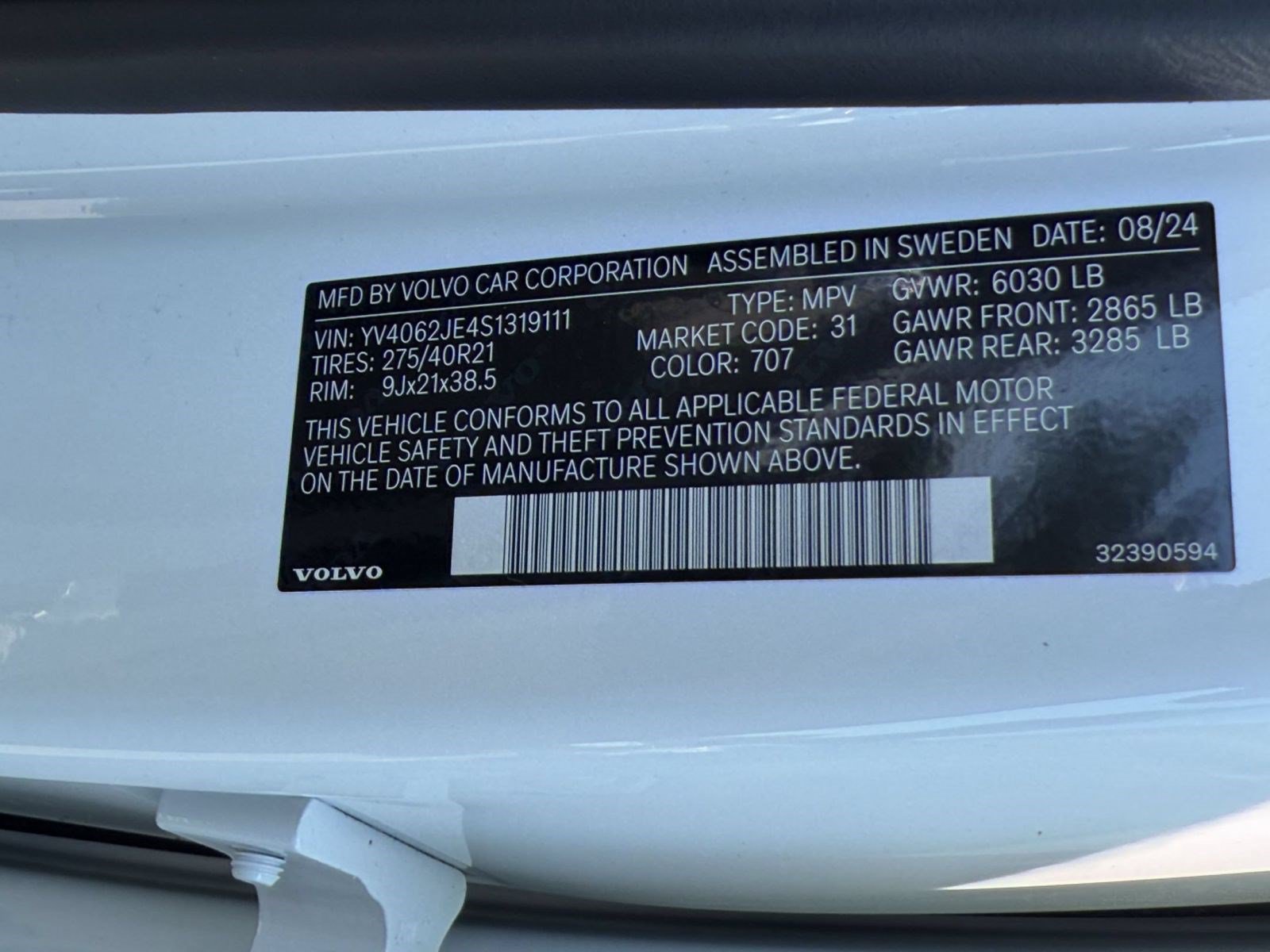 Certified 2025 Volvo XC90 B6 Plus w/ Protection Package Premier AWD/4WD image 25