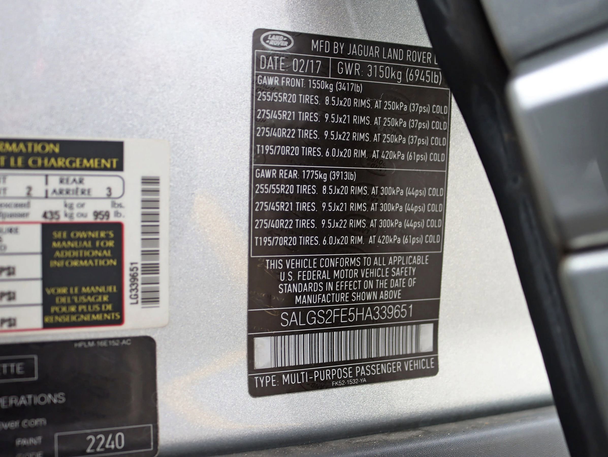 Used 2017 Land Rover Range Rover Supercharged image 43