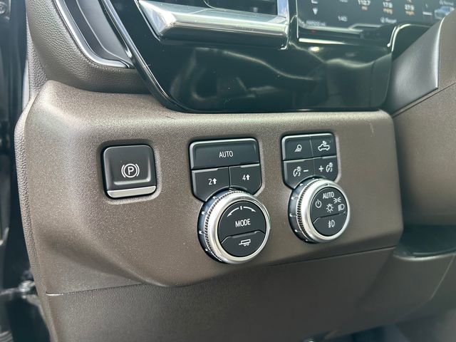 Used 2022 GMC Sierra 1500 SLT w/ SLT Convenience Package AWD/4WD image 22