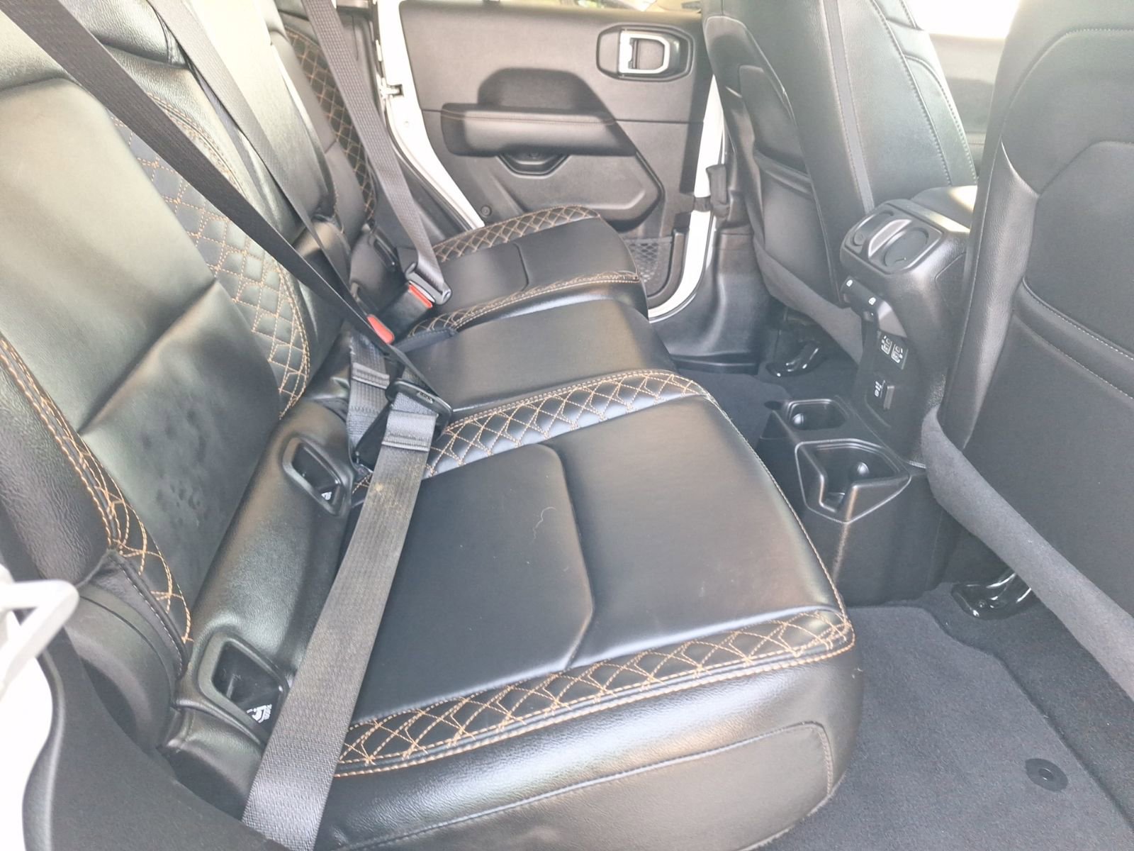 Used 2023 Jeep Gladiator Overland image 32