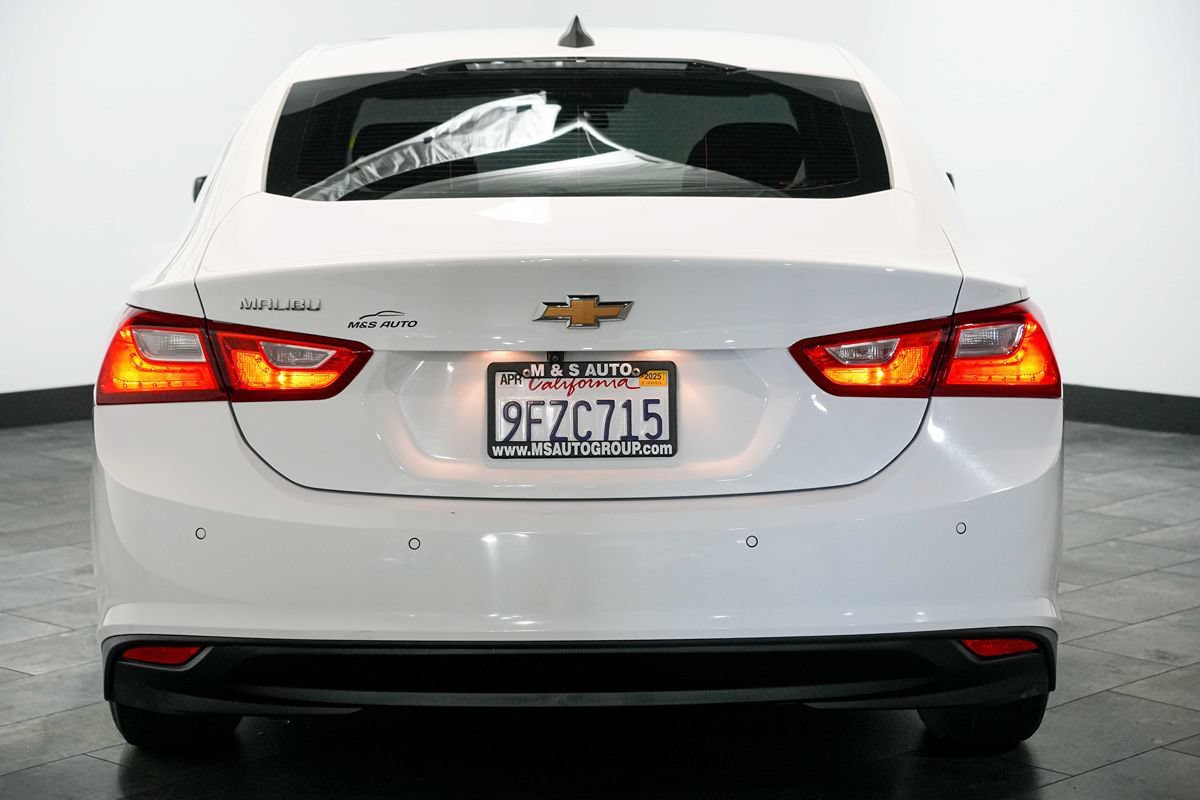 Used 2023 Chevrolet Malibu LS w/ Driver Confidence Package FWD image 5