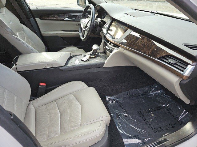 Used 2017 Cadillac CT6 Luxury image 11