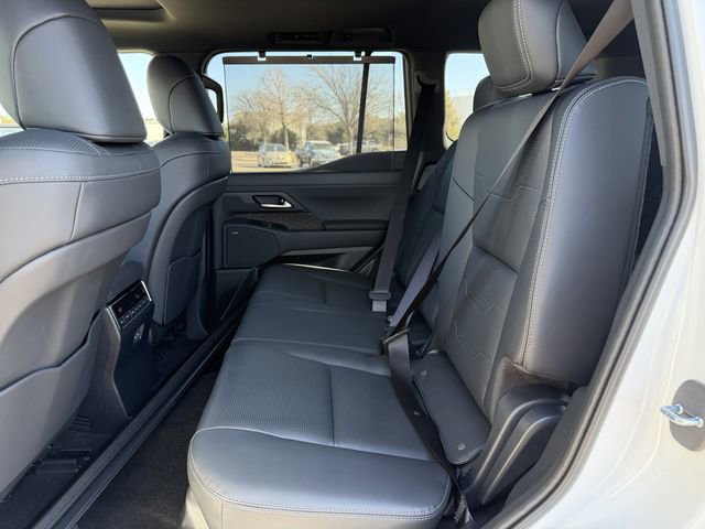Used 2025 Lexus GX 550 image 29