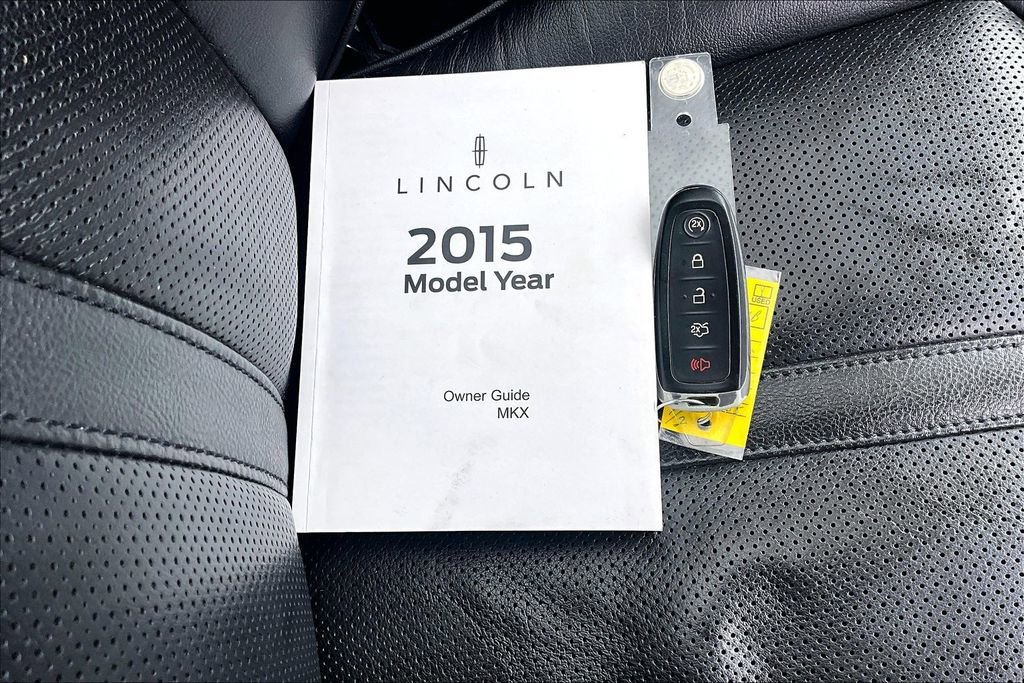 Used 2015 Lincoln MKX AWD w/ Equipment Group 102A image 12