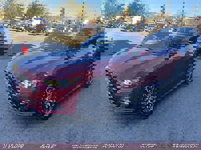 Used 2017 Ford Mustang Premium image 17