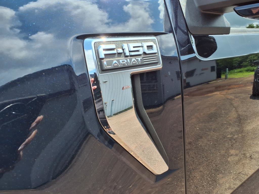 Used 2021 Ford F150 Lariat image 2