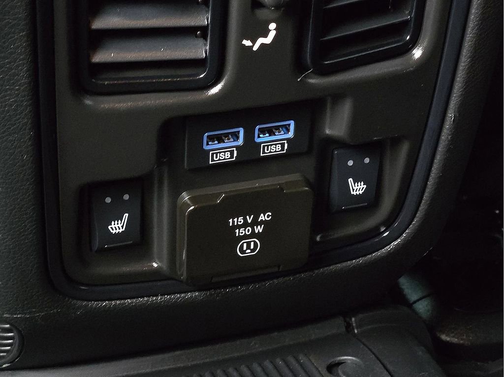 Used 2023 Dodge Durango R/T image 11