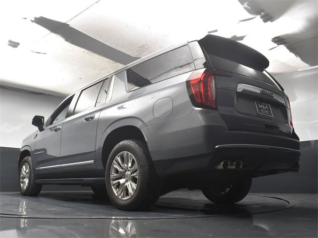 Used 2022 GMC Yukon XL Denali image 33