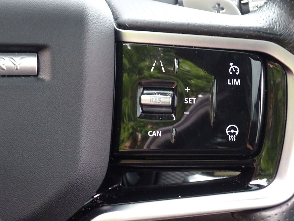 Used 2022 Land Rover Discovery Sport S R-Dynamic image 38