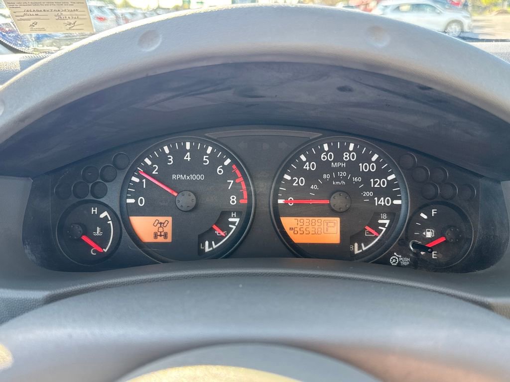 Used 2017 Nissan Frontier SV image 15