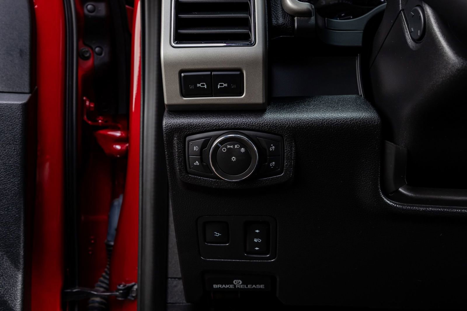 Used 2021 Ford F250 Lariat image 22