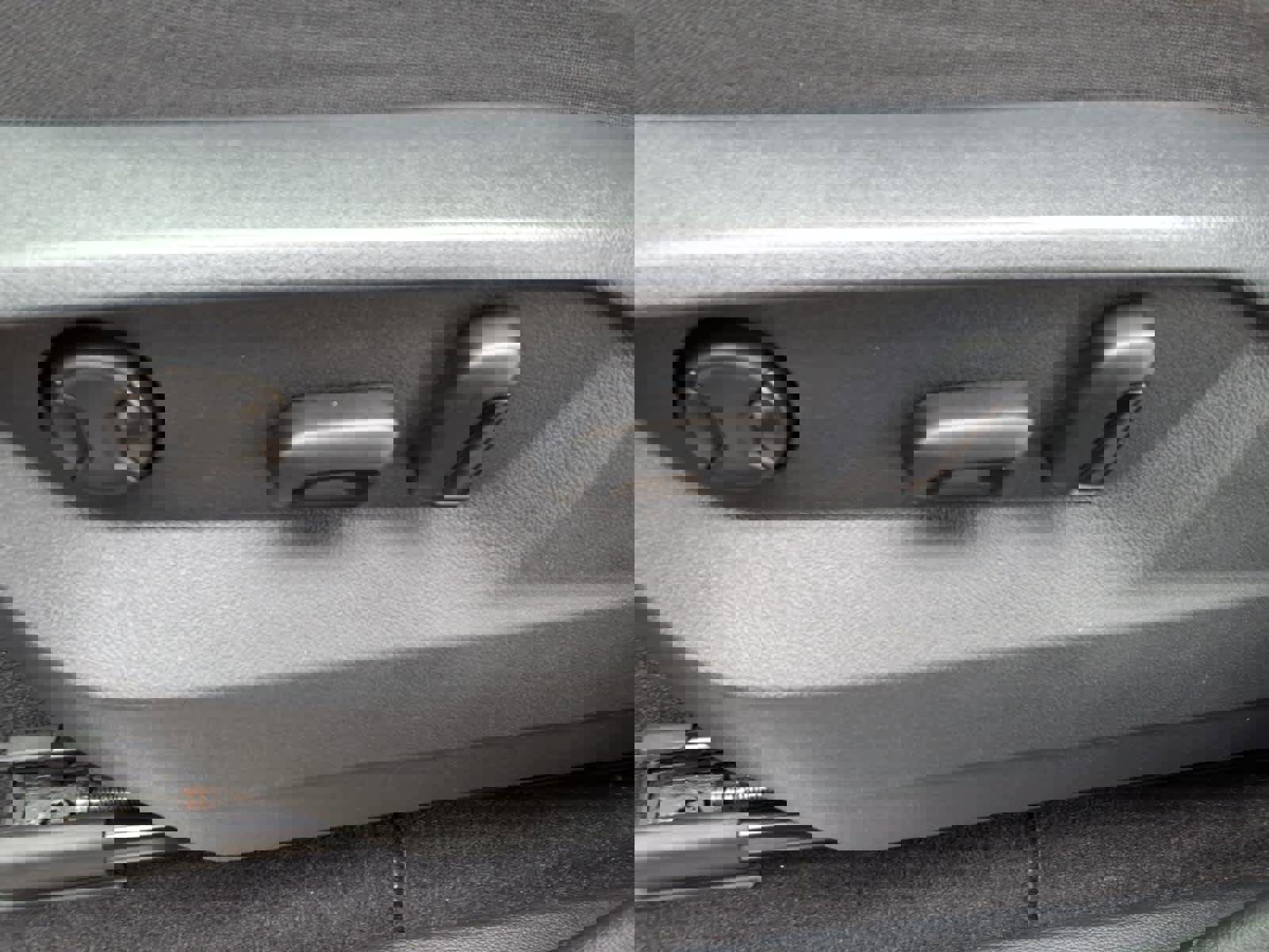 Used 2025 Volkswagen Atlas SE image 10