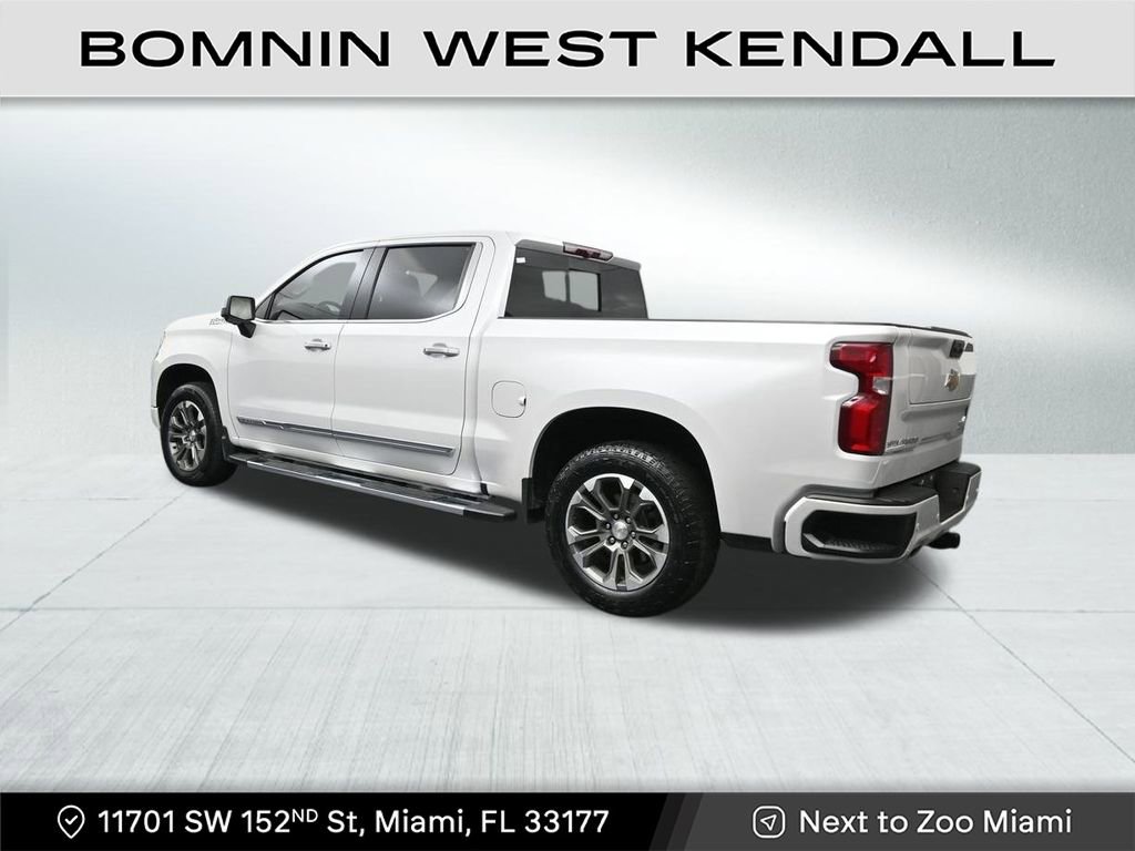 Used 2024 Chevrolet Silverado 1500 High Country image 3