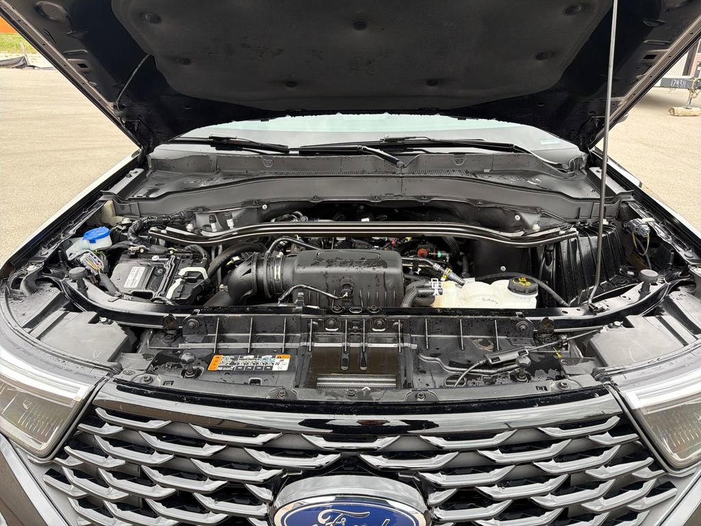 Used 2023 Ford Explorer ST-Line w/ Class IV Trailer Tow Package AWD/4WD image 22