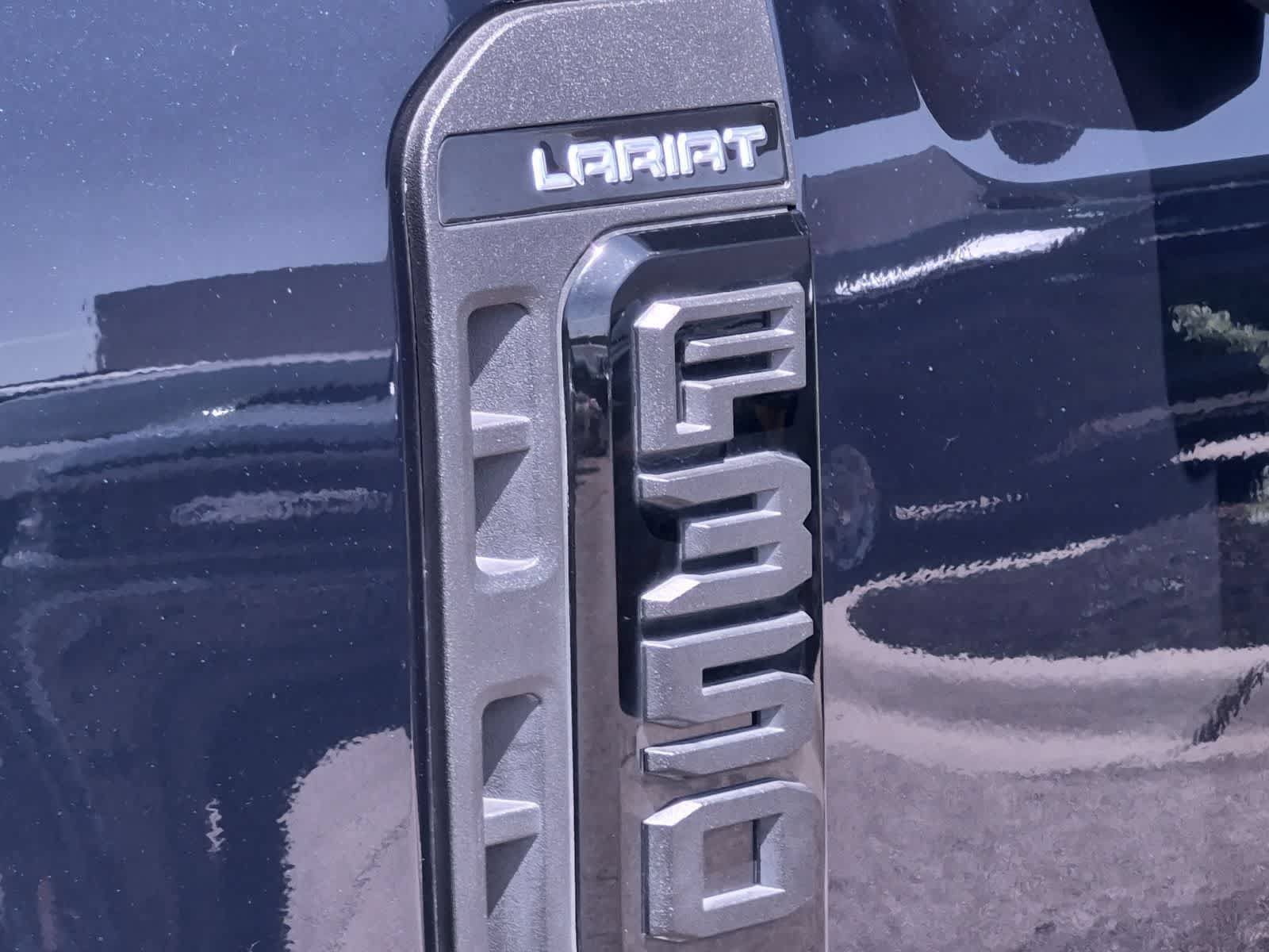 Used 2023 Ford F350 Lariat w/ Lariat Ultimate Package AWD/4WD image 13