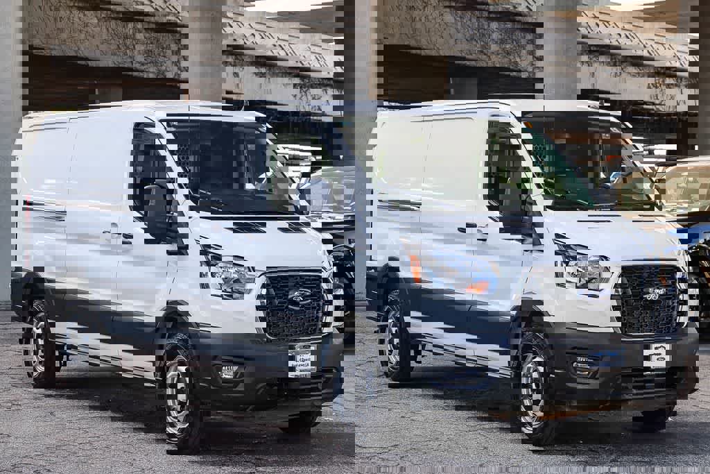 Used 2025 Ford Transit 150 Low Roof w/ Load Area Protection Package image 3
