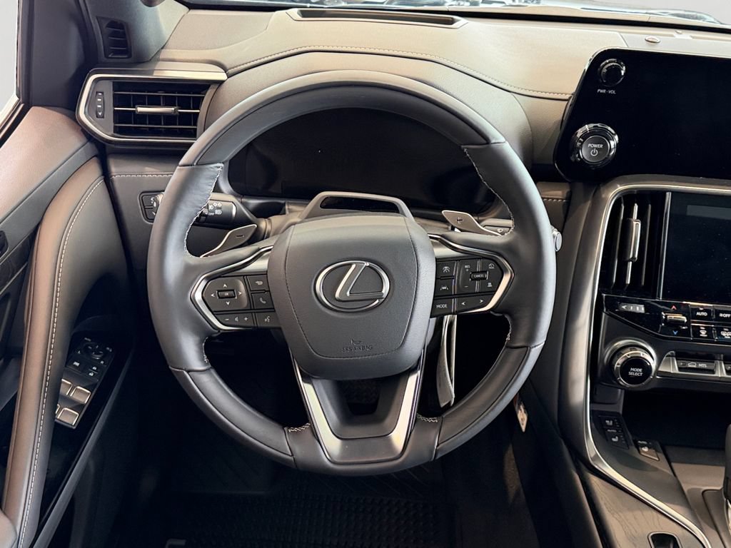 New 2026 Lexus LX 700h Luxury AWD/4WD image 15