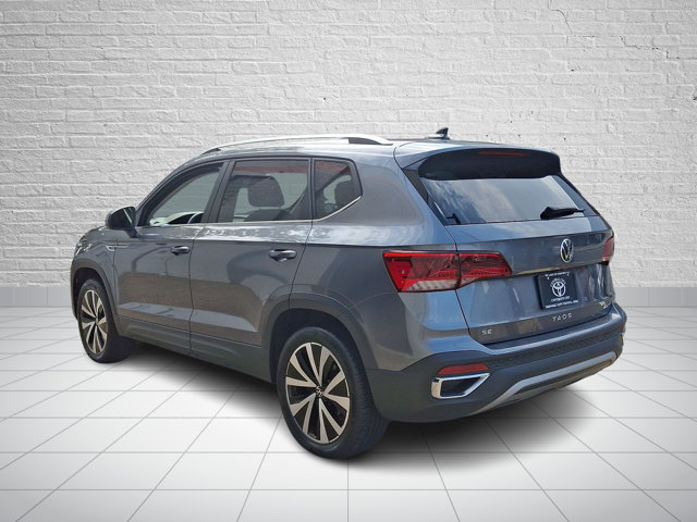 Used 2022 Volkswagen Taos SE AWD/4WD image 4
